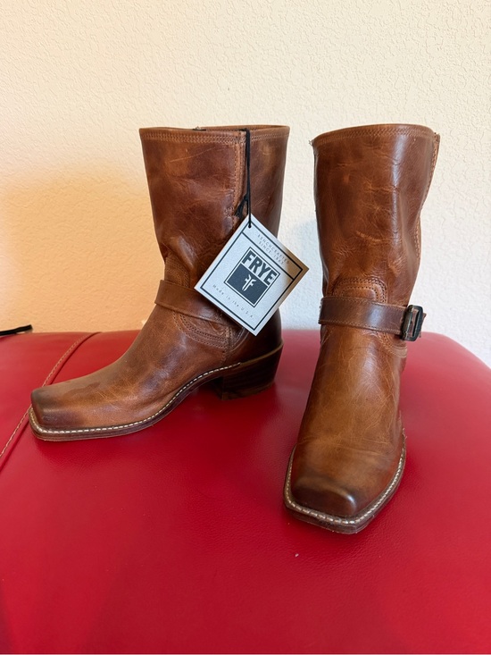 Frye Shoes - Frye Cavalry Brown Leather Boots - women Size 8 NWT